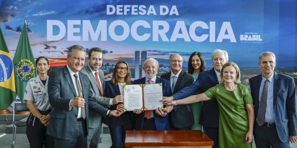 Governo federal veta dosimetria de penas de condenados pelos atos antidemocráticos de 8 de janeiro