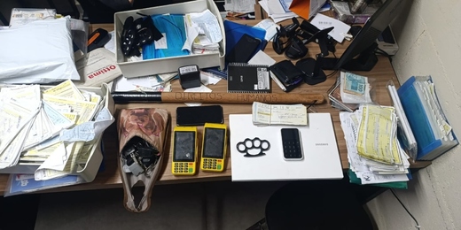 Operação do MPRJ prende ex-PM, esposa e enteada por rede de agiotagem e extorsão em Nova Friburgo