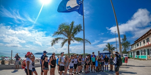 Praias de Arraial do Cabo, Búzios e Cabo Frio recebem selo 'Bandeira Azul' para a próxima temporada