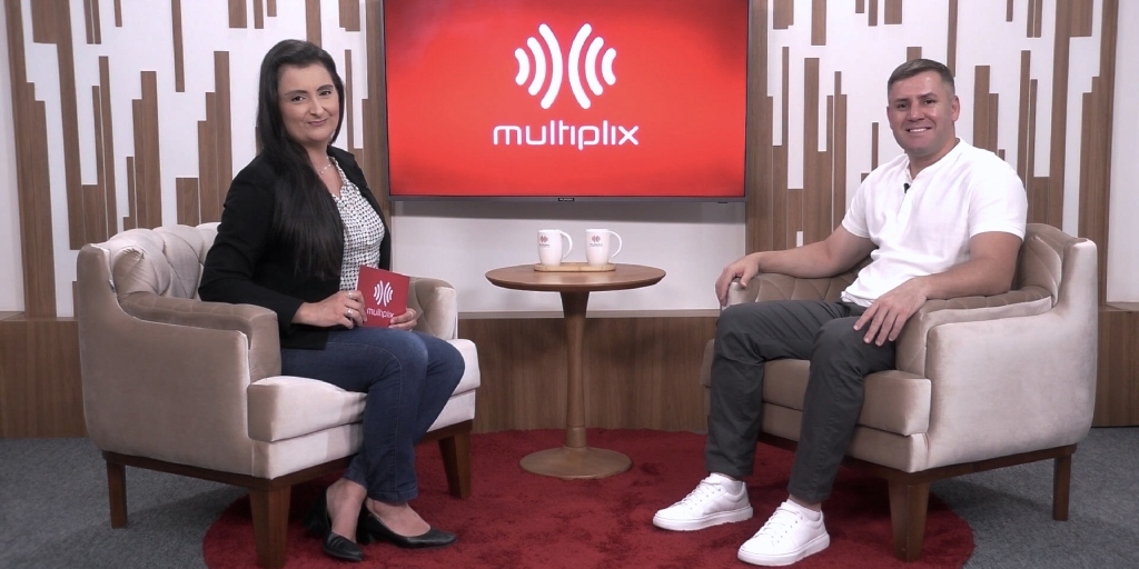 Em entrevista à TV Multiplix, vereador Maicon Gonçalves fala sobre atuação no Legislativo e cenário político em Friburgo