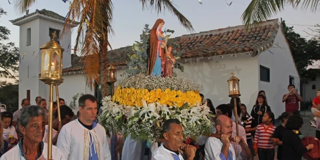 Búzios celebra 285 anos de devoção a Sant’Anna com três dias de festa; veja a programação