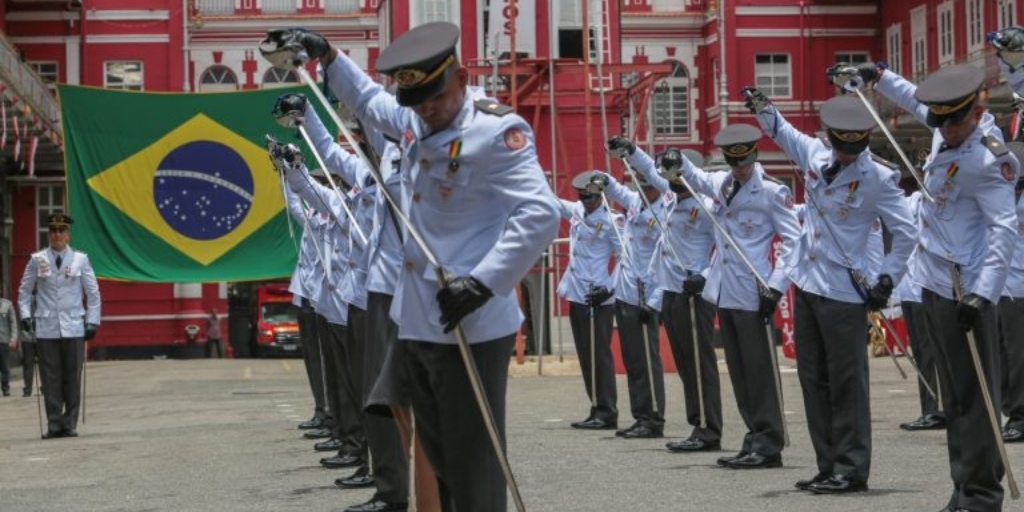 Edital para Curso de Formação de Oficiais do Corpo de Bombeiros do Rio já está disponível